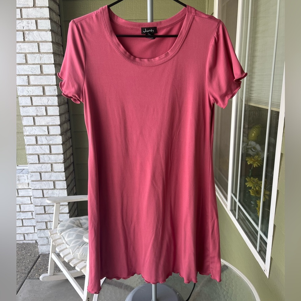 Justify Pink Short Sleeve Dress